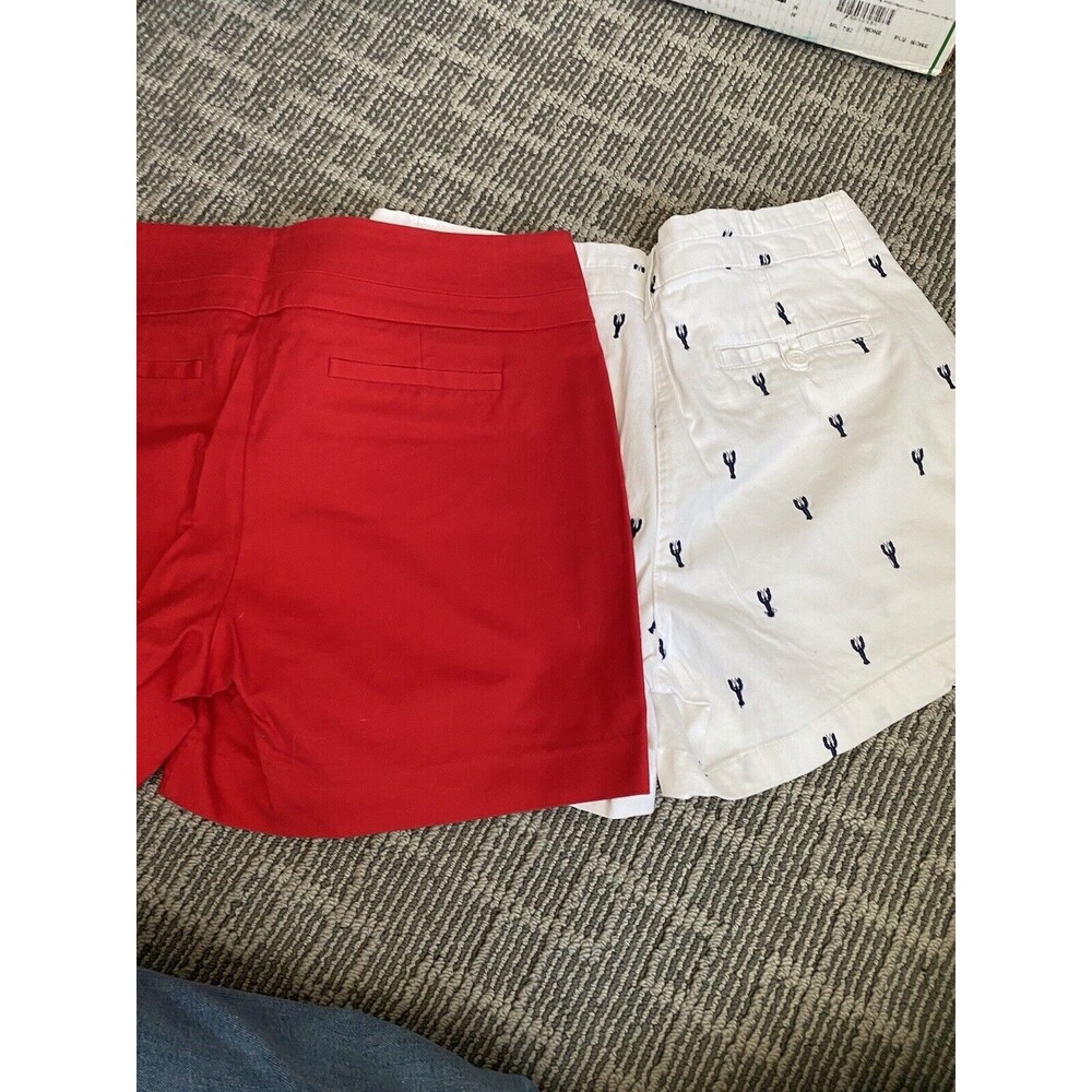 Size 10 Apt 9 Women Shorts Red - Picture 3 of 4